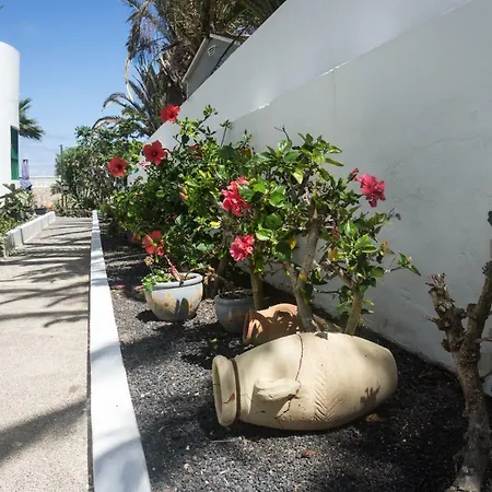Beachcomplex House With Communal Pool * Corralejo